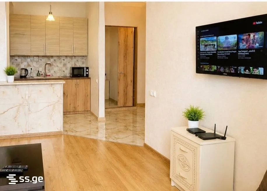 Квартира, 2-комн., 65 м²