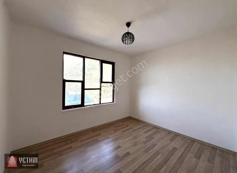 Квартира, 3-комн., 120 м²