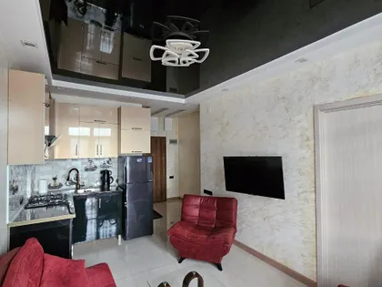 Квартира, 3-комн., 49 м²