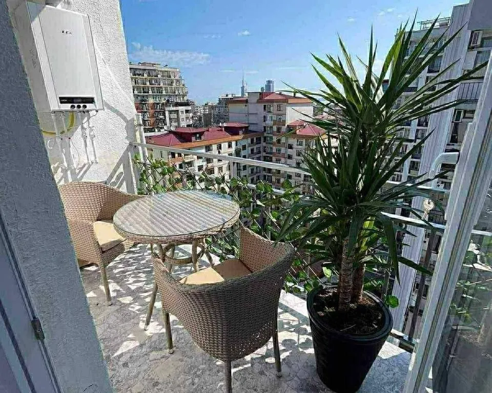 Apartment, 2-room, 52 m², Mardi Twins
