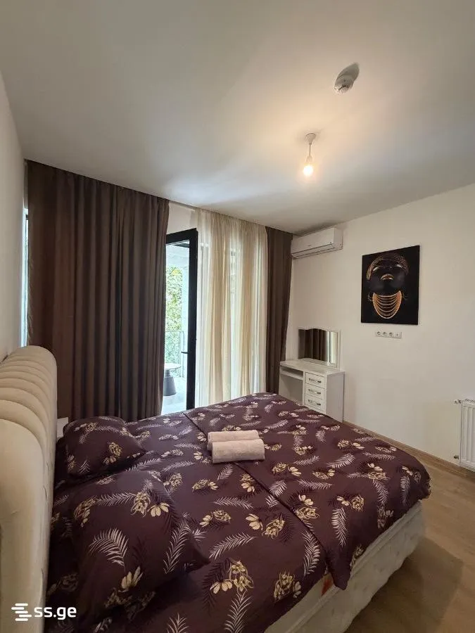 Квартира, 2-комн., 60 м²