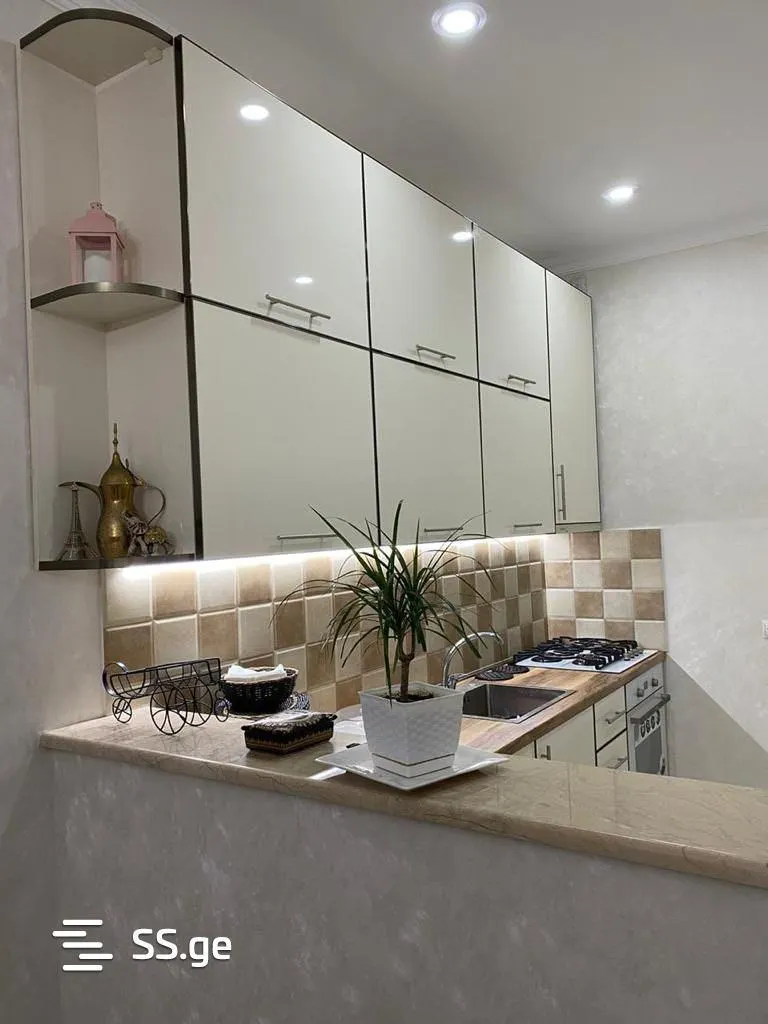 Квартира, 2-комн., 70 м²