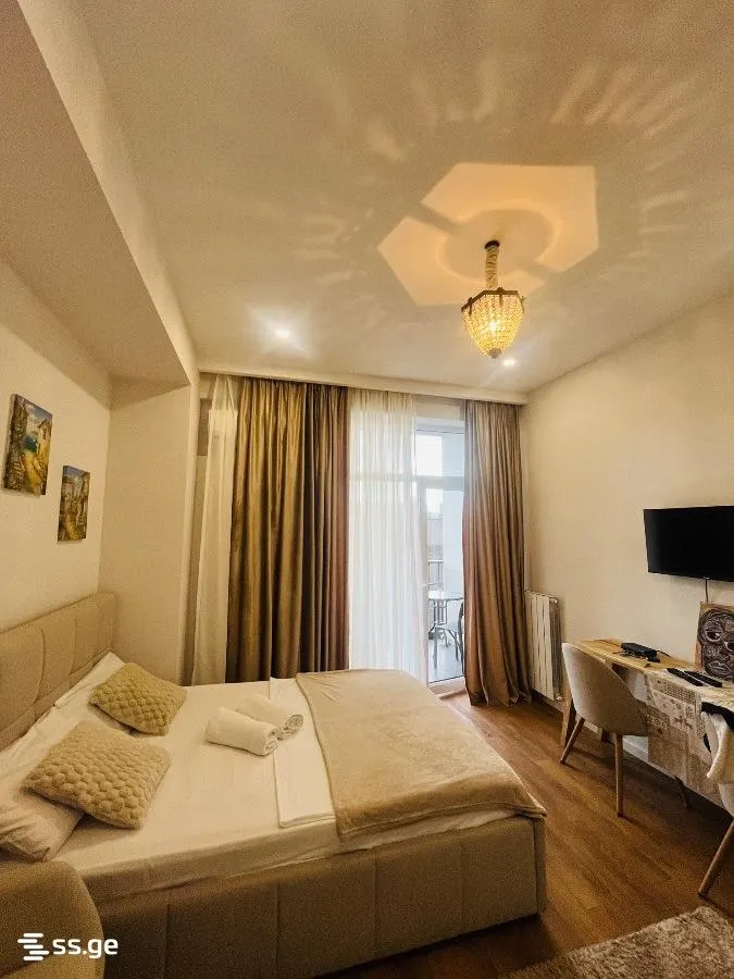 ბინა, 1-ოთახიანი, 40 მ², Pekini Plaza
