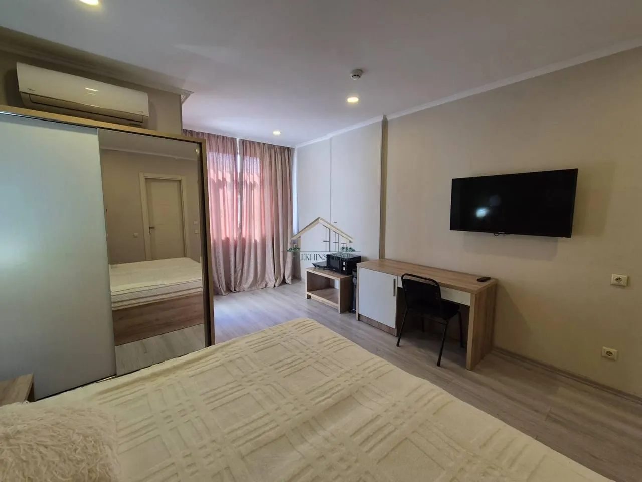 Квартира, 1-комн., 30 м², Aqua Hotel & Apartments