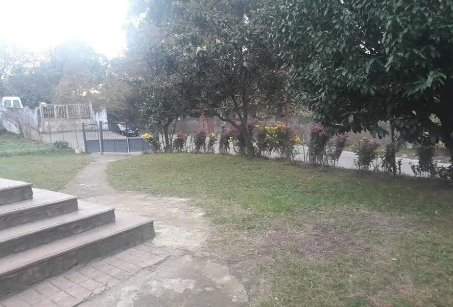 Земля, 3400 м²