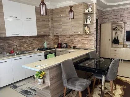 Квартира, 2-комн., 78 м²