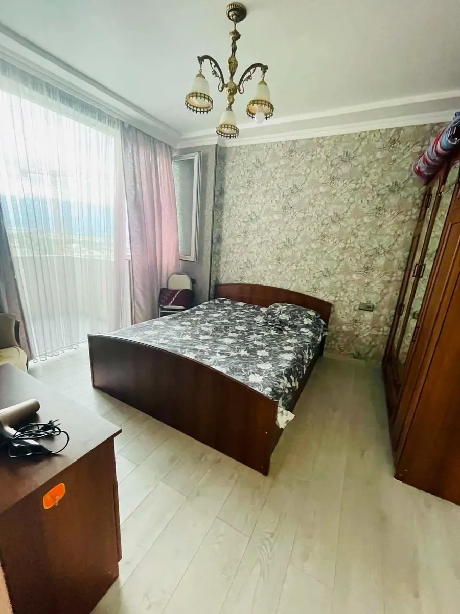 Квартира, 3-комн., 72 м²