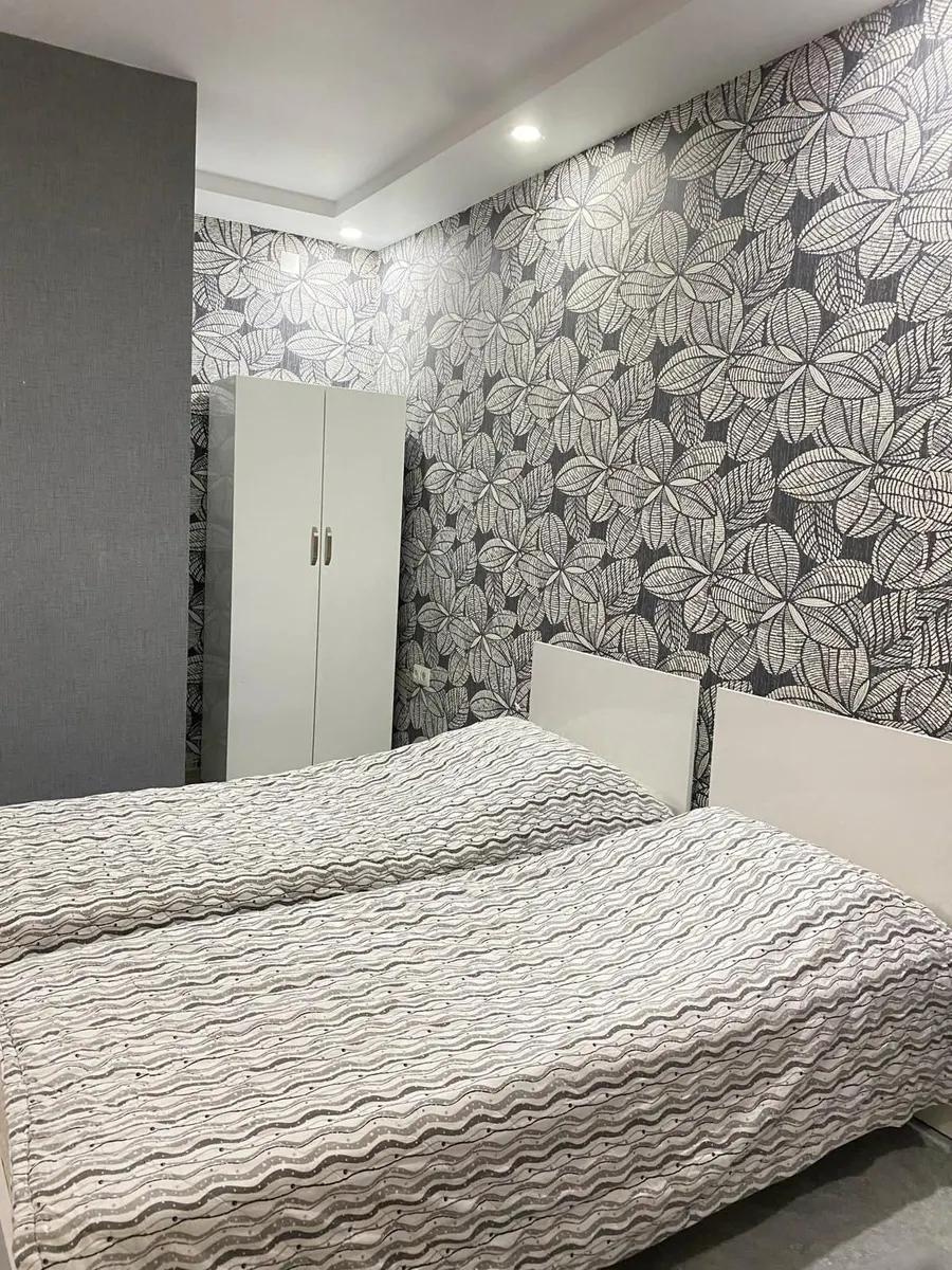 House, 5-room, 460 m²
