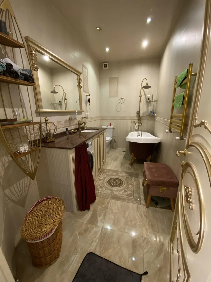 Квартира, 3-комн., 80 м²