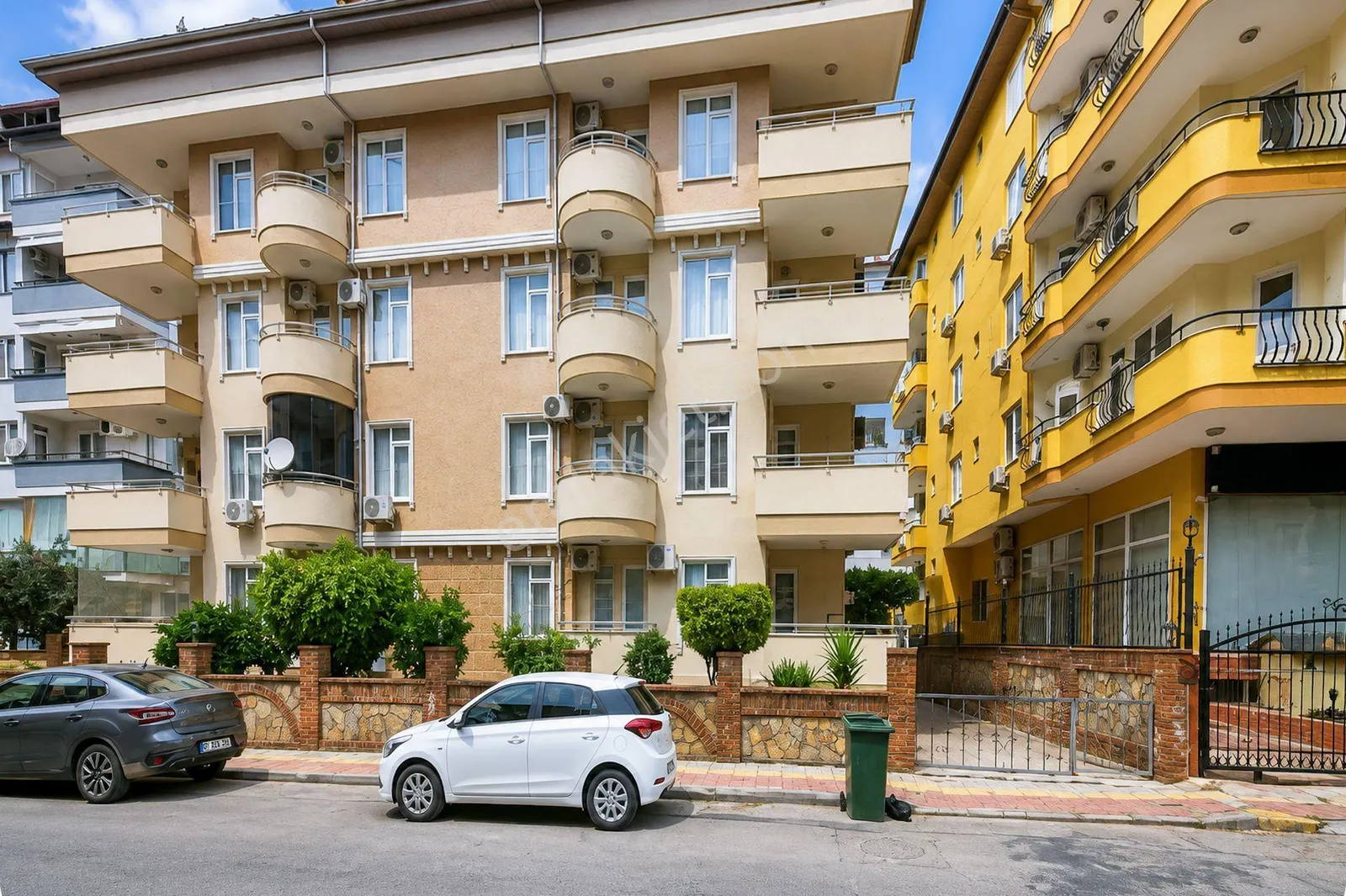 Apartment, 3-room, 120 m²
