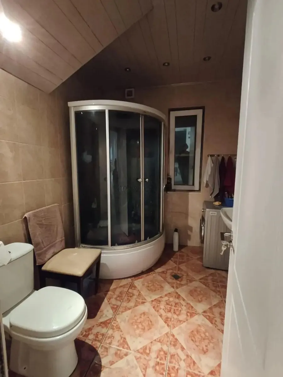 Дом, 5-комн., 244 м²