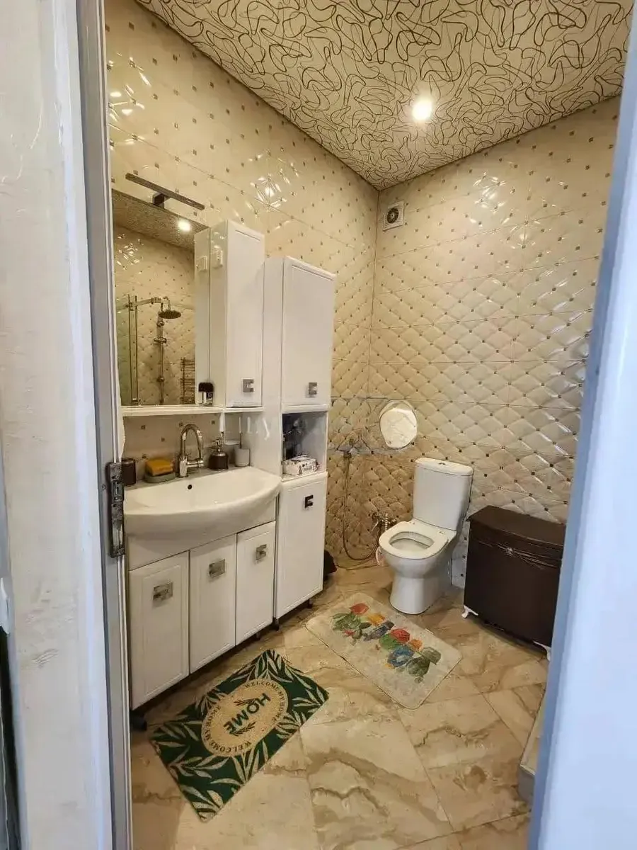 Квартира, 3-комн., 100 м², Aisi