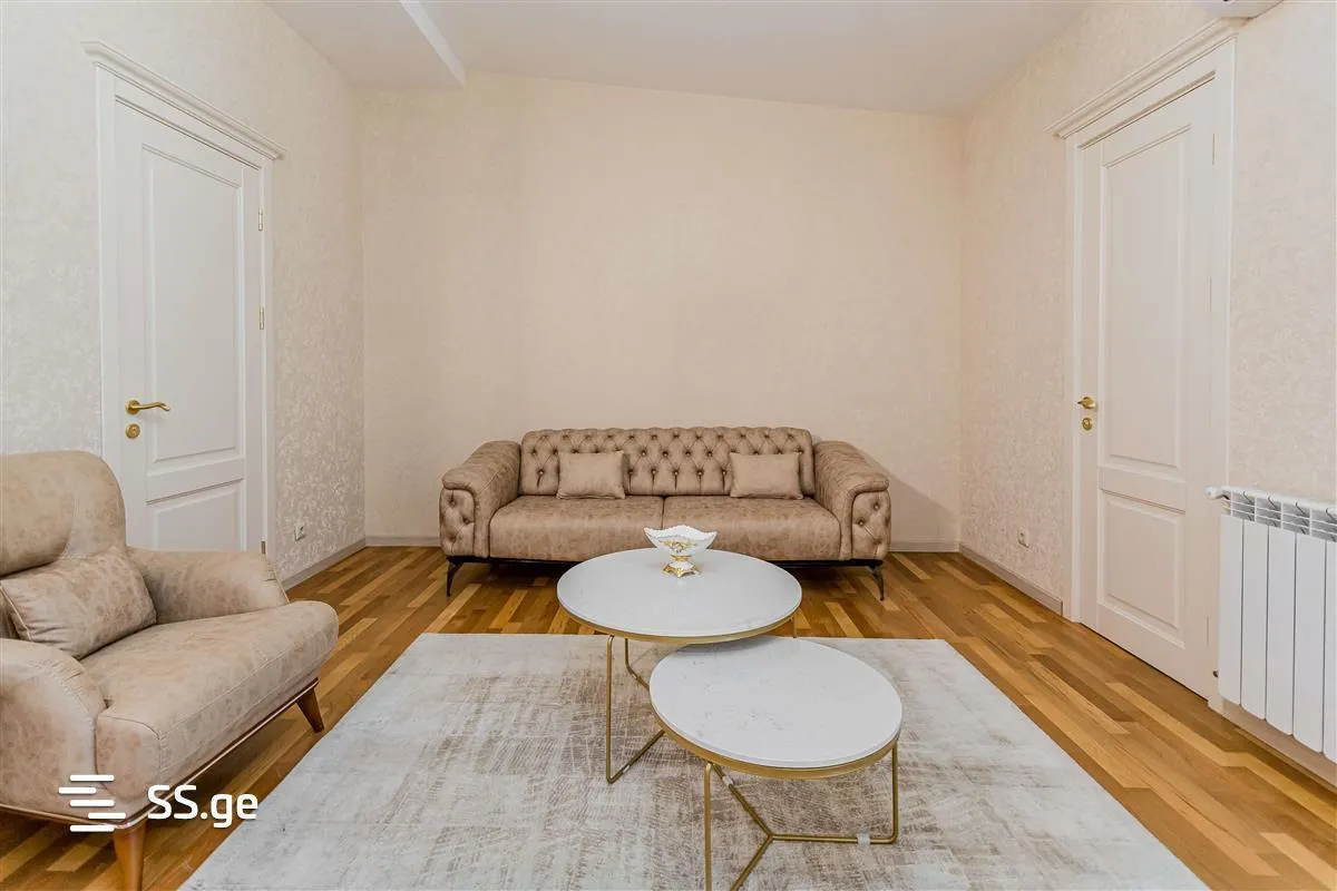 Apartment, 3-room, 85 m²