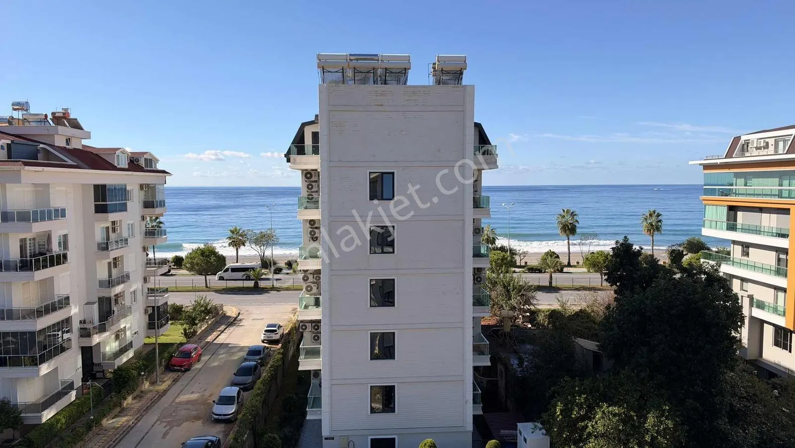 Apartment, 6-room, 300 m²