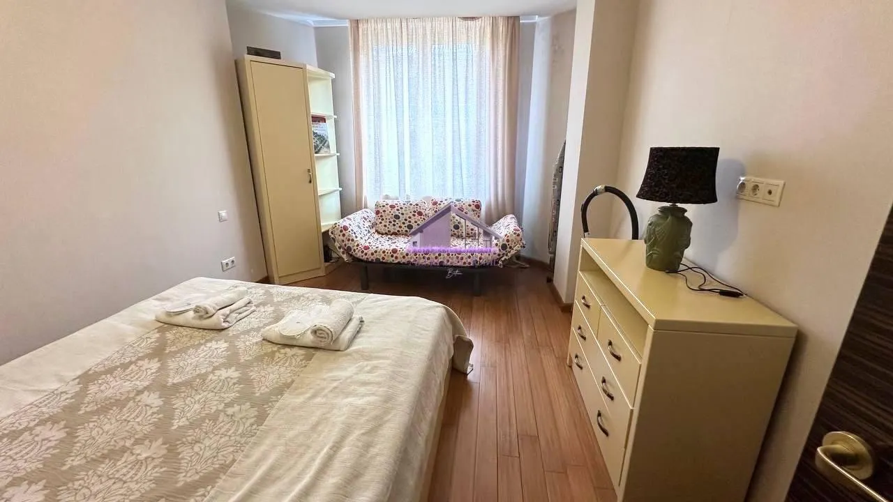 Квартира, 3-комн., 85 м²