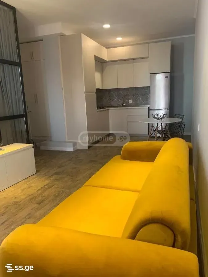 Квартира, 2-комн., 60 м², Akhalgazrdoba St, 1