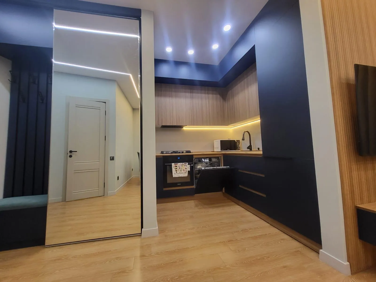 Квартира, 2-комн., 48 м², New Wave