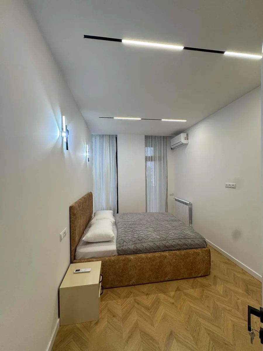 Квартира, 3-комн., 91 м², David Aghmashenebeli Ave, 164