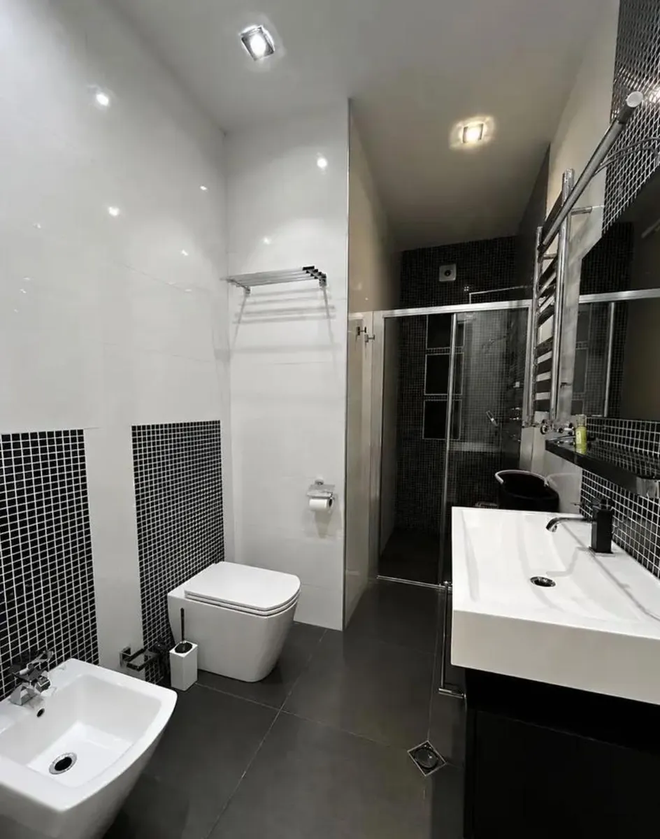 Квартира, 3-комн., 124 м²