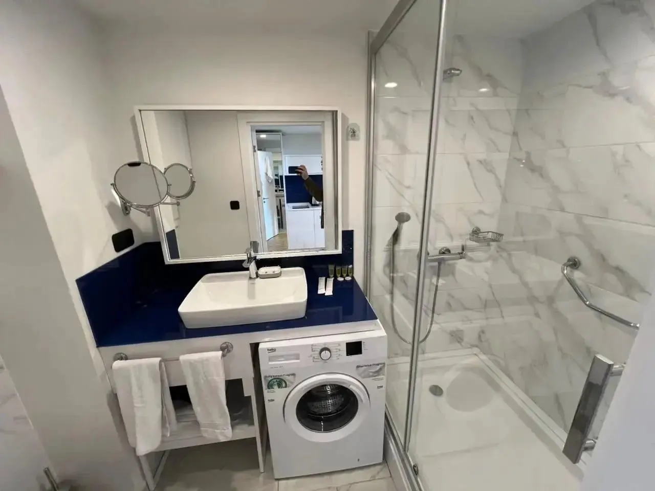 Apartment, 2-room, 45 m², Orbi Plaza