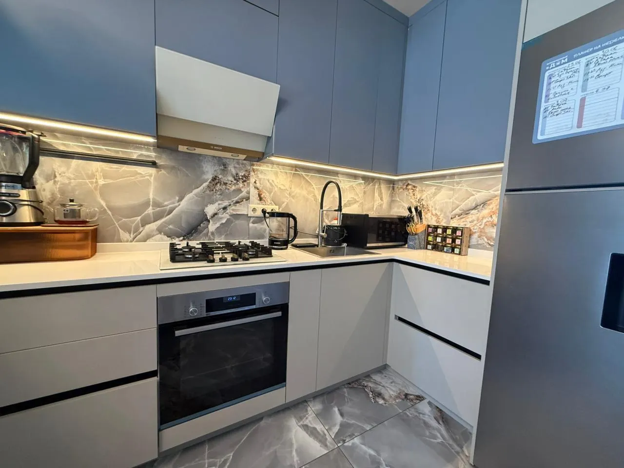House, 4-room, 140 m²