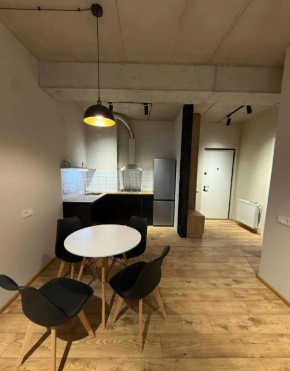 Квартира, 1-комн., 57 м²