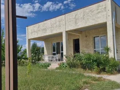 Дом, 5-комн., 130 м²