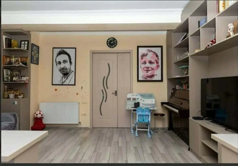 Квартира, 4-комн., 94 м²