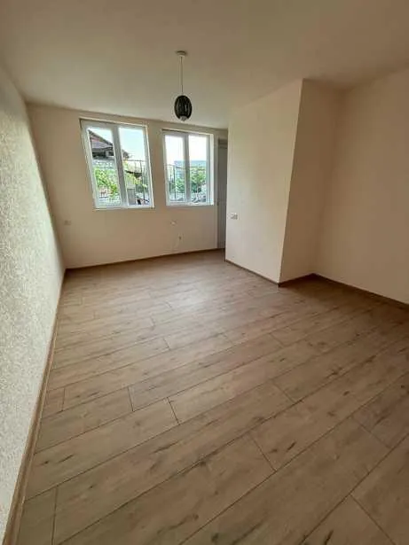 Дом, 5-комн., 165 м²