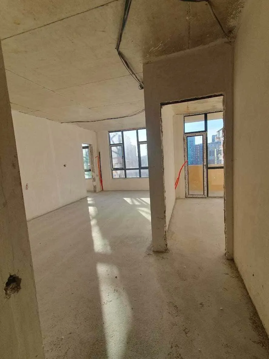 Квартира, 2-комн., 72 м²