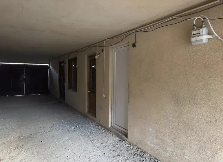 Дом, 5-комн., 227 м²