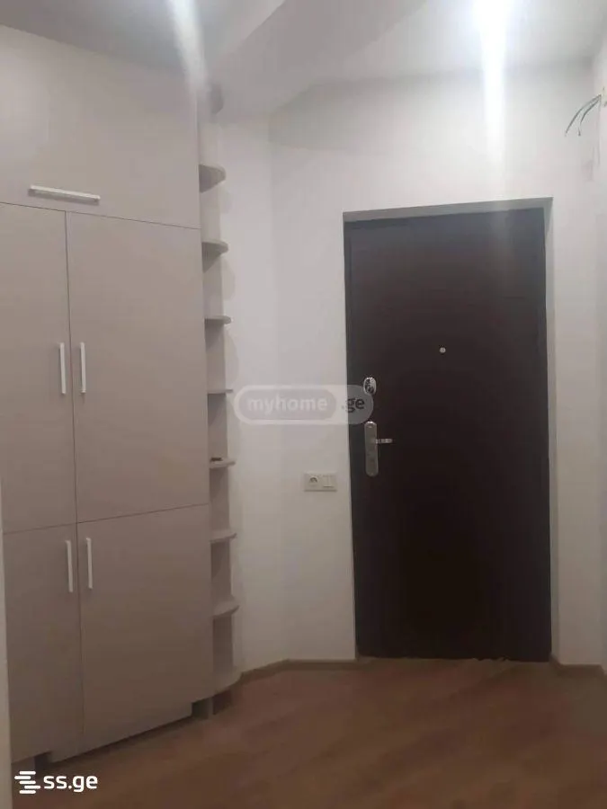 Apartment, 2-room, 60 m²