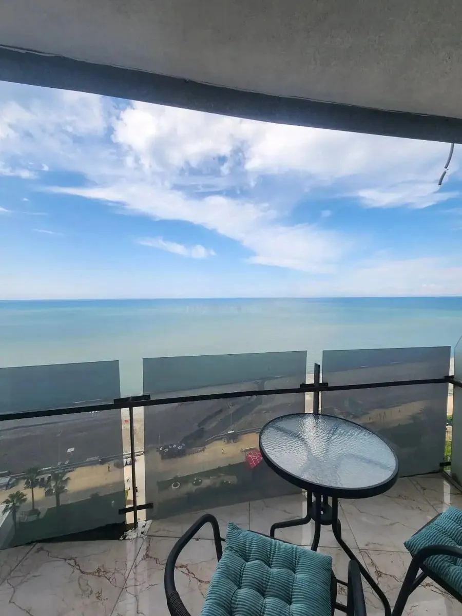 Apartment, 2-room, 45 m², Sherif Khimshiashvili St, 51