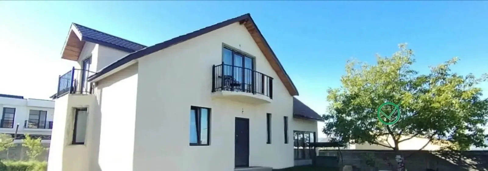 Дом, 7-комн., 235 м²