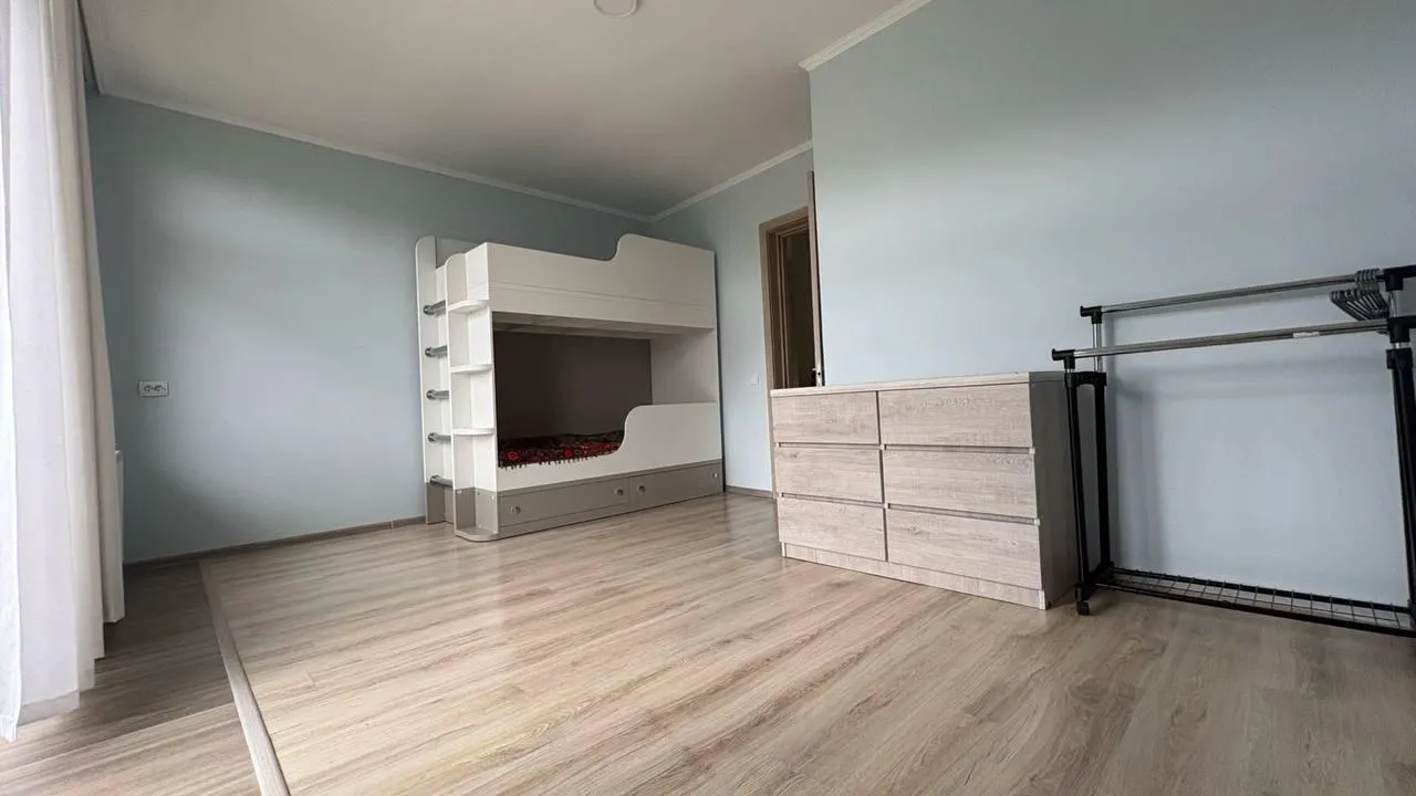 House, 3-room, 110.7 m²