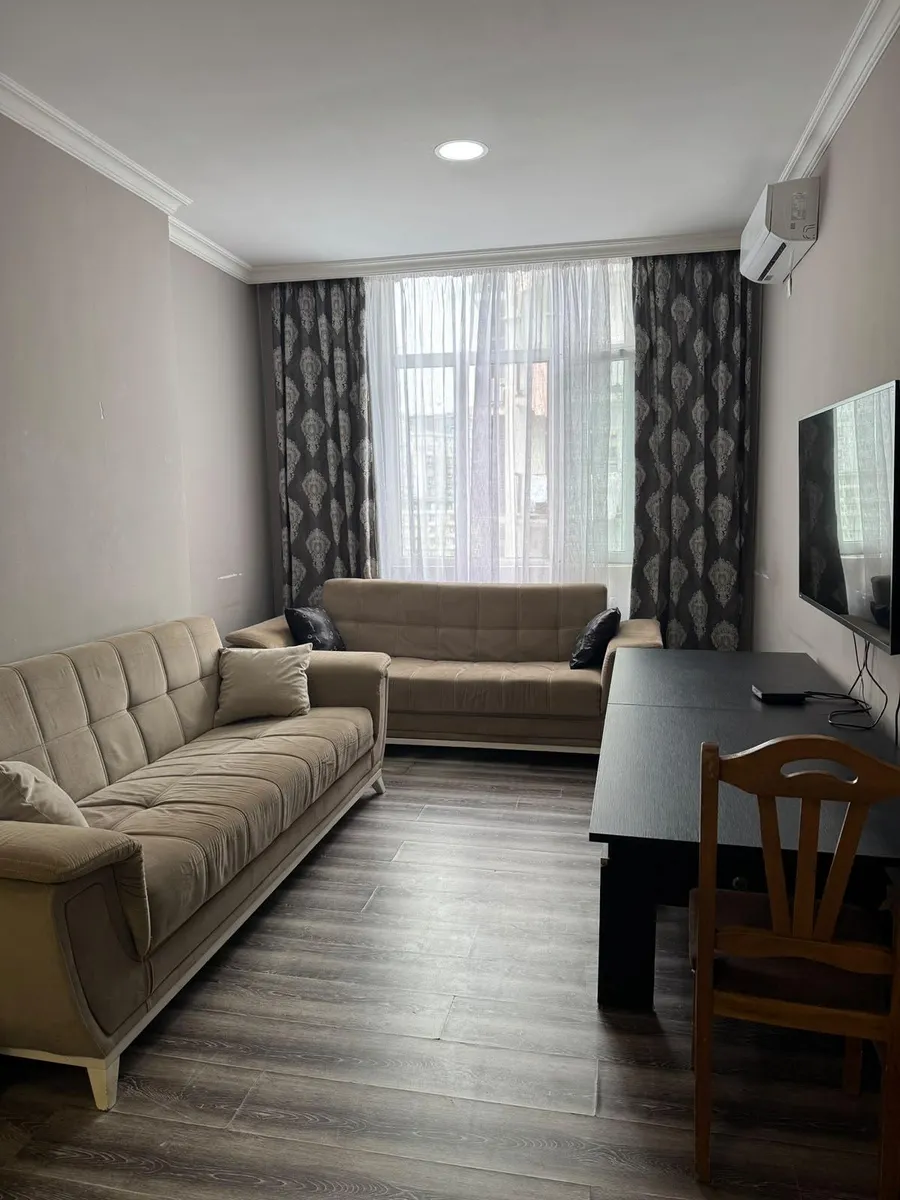 Квартира, 3-комн., 56 м²