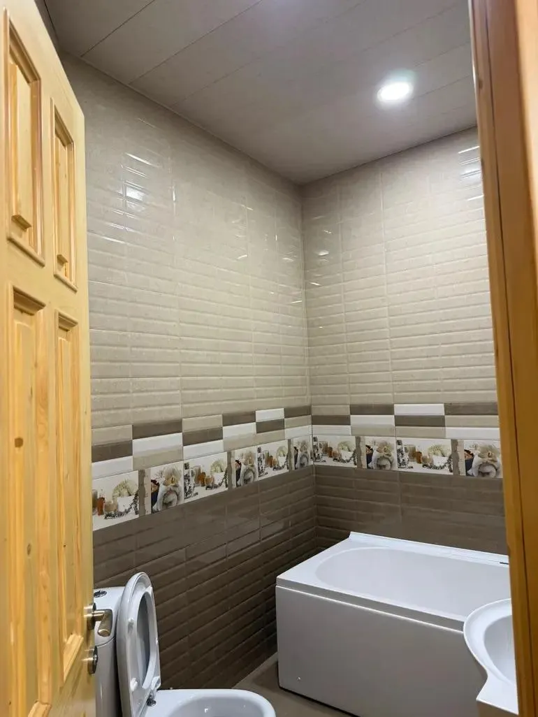 Квартира, 2-комн., 75 м²