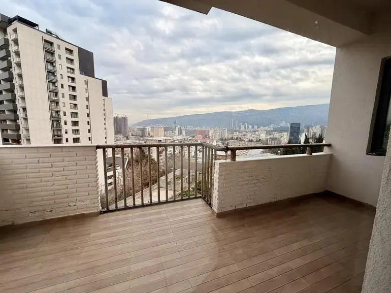 Квартира, 2-комн., 66 м², Dux Saburtalo Apartment