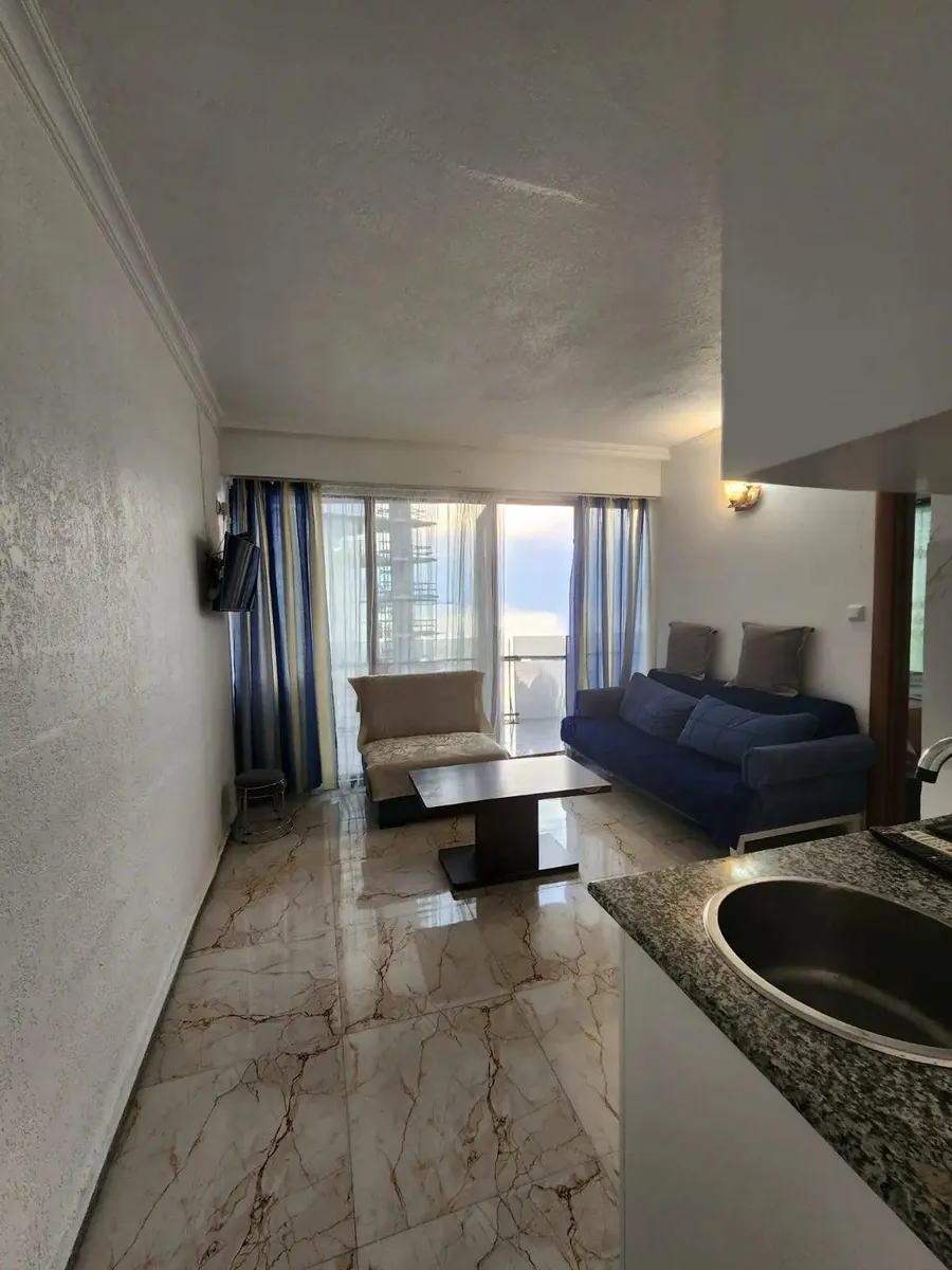 Квартира, 2-комн., 45 м², Sherif Khimshiashvili St, 51