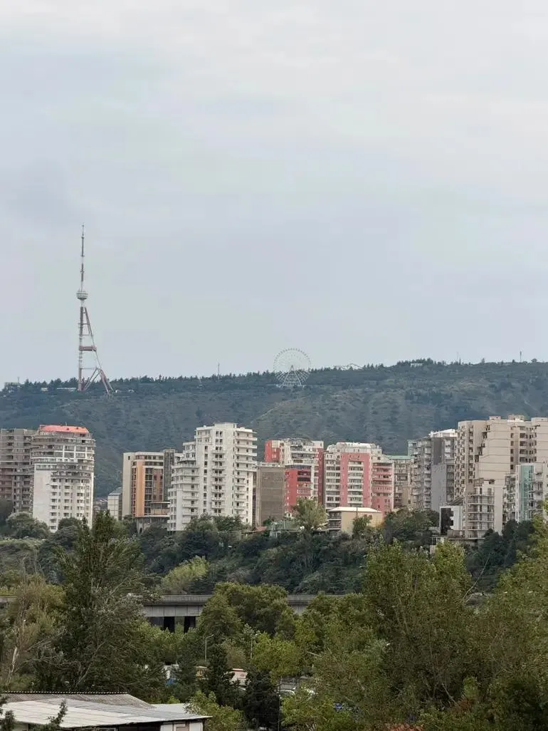 Квартира, 3-комн., 90 м²