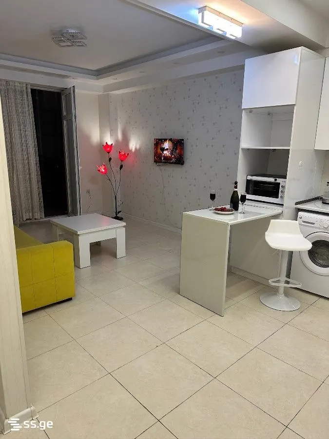 Квартира, 2-комн., 55 м², Archi Isani