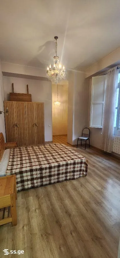 Квартира, 4-комн., 122 м²