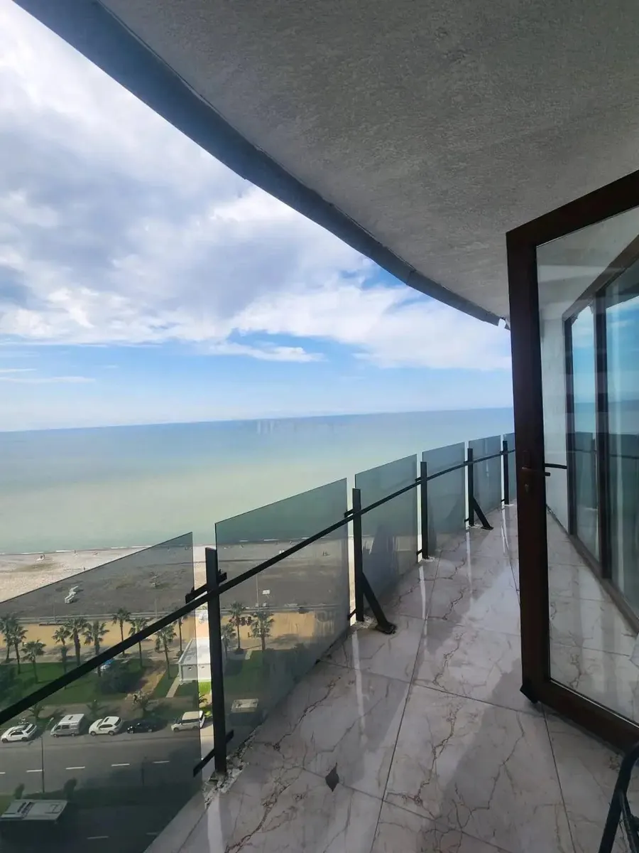 Apartment, 2-room, 45 m², Sherif Khimshiashvili St, 51