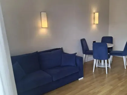Квартира, 3-комн., 60 м²