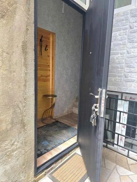 Квартира, 3-комн., 45 м²