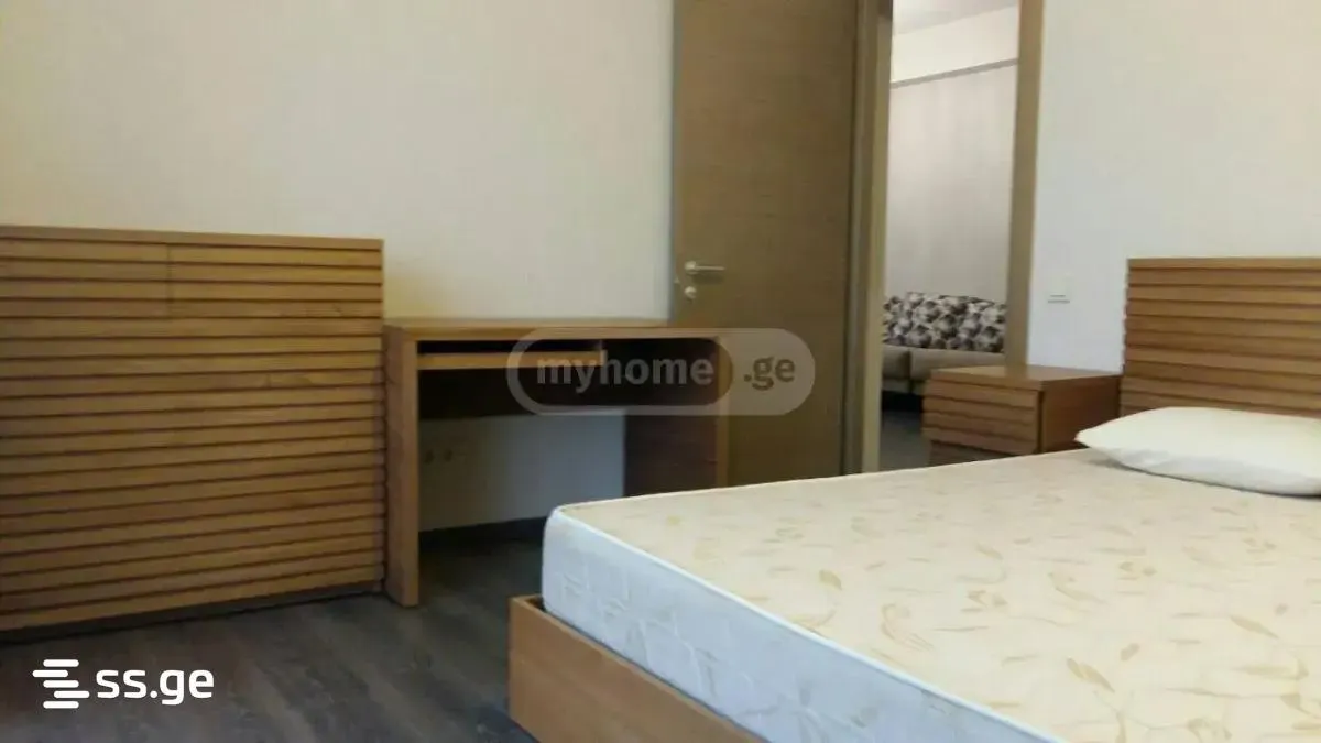 Квартира, 4-комн., 110 м²