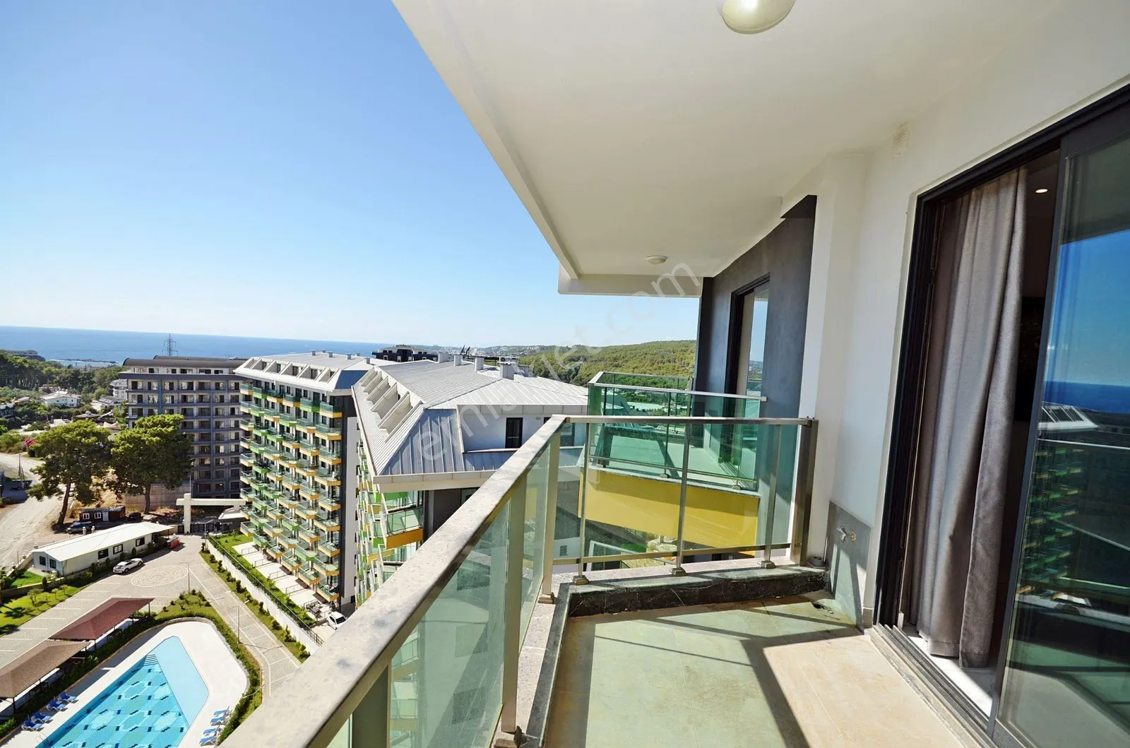 Apartment, 3-room, 110 m²