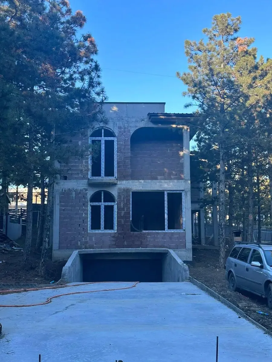 Дом, 7-комн., 500 м²