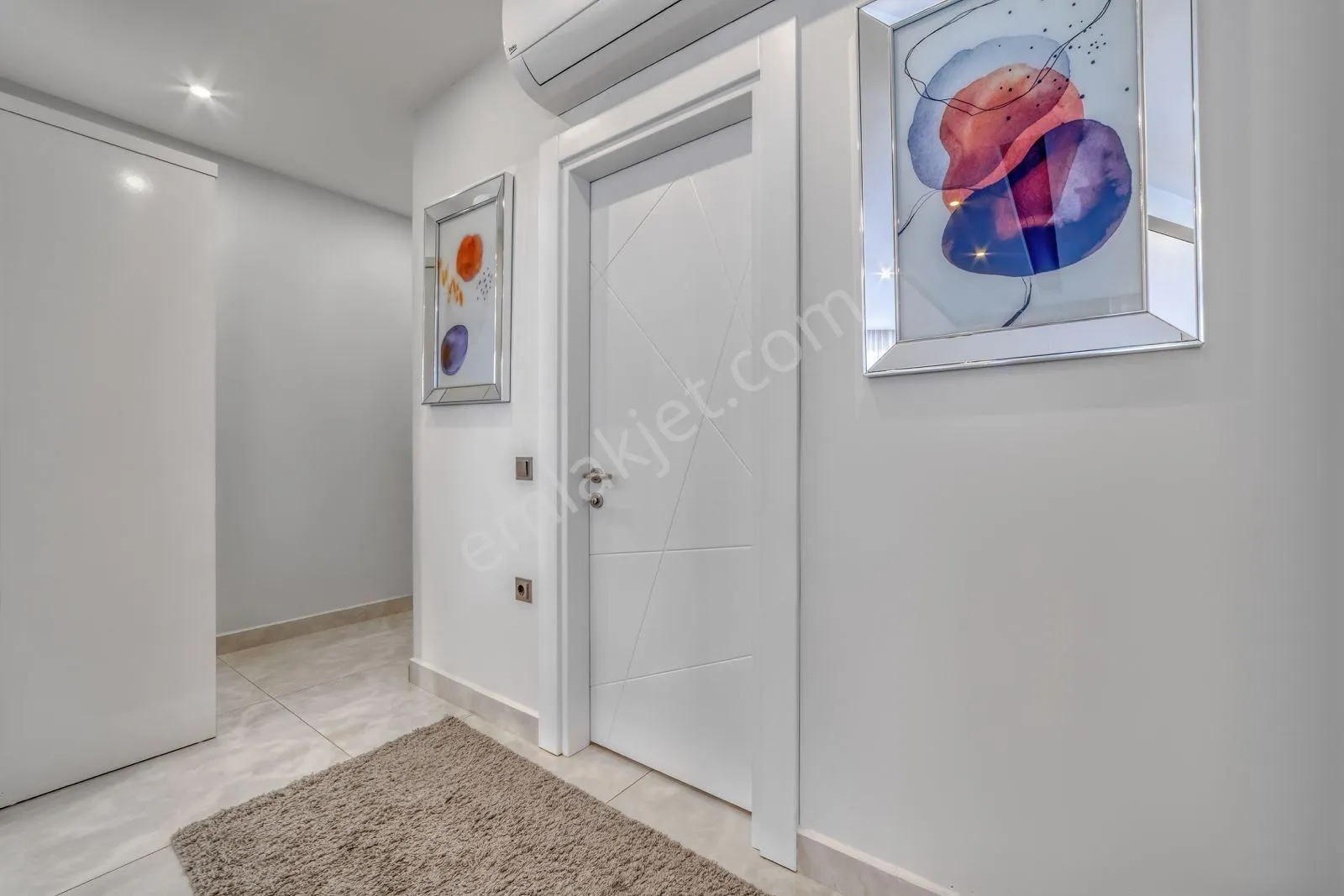 Apartment, 3-room, 85 m²