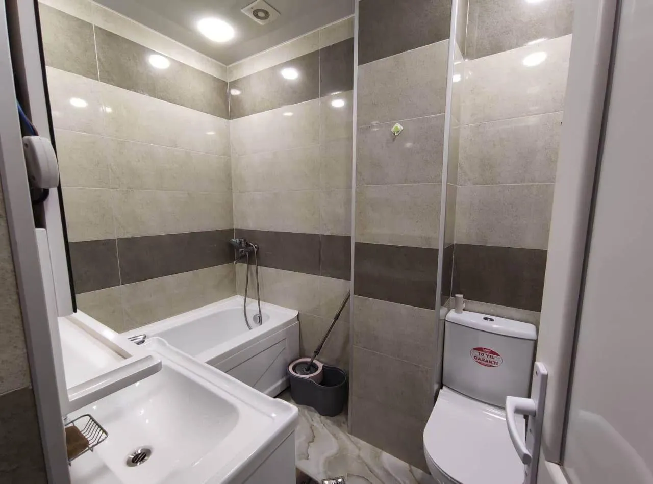 Квартира, 4-комн., 90 м²